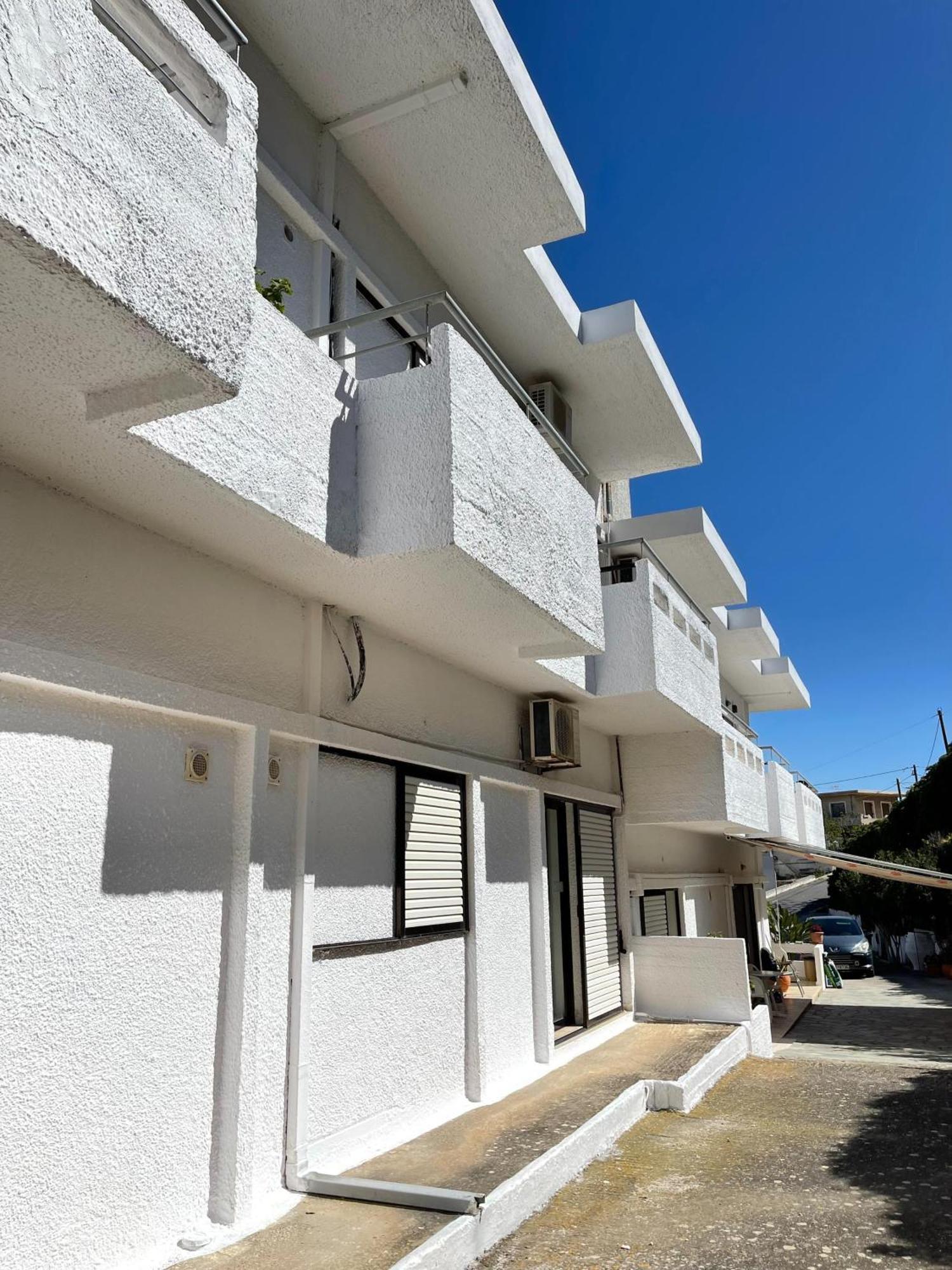 Aeolos Apartments 科林瓦里奥 外观 照片