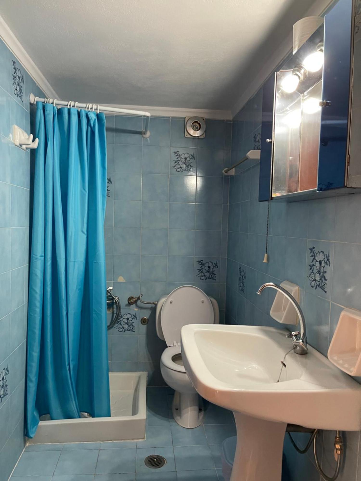 Aeolos Apartments 科林瓦里奥 外观 照片
